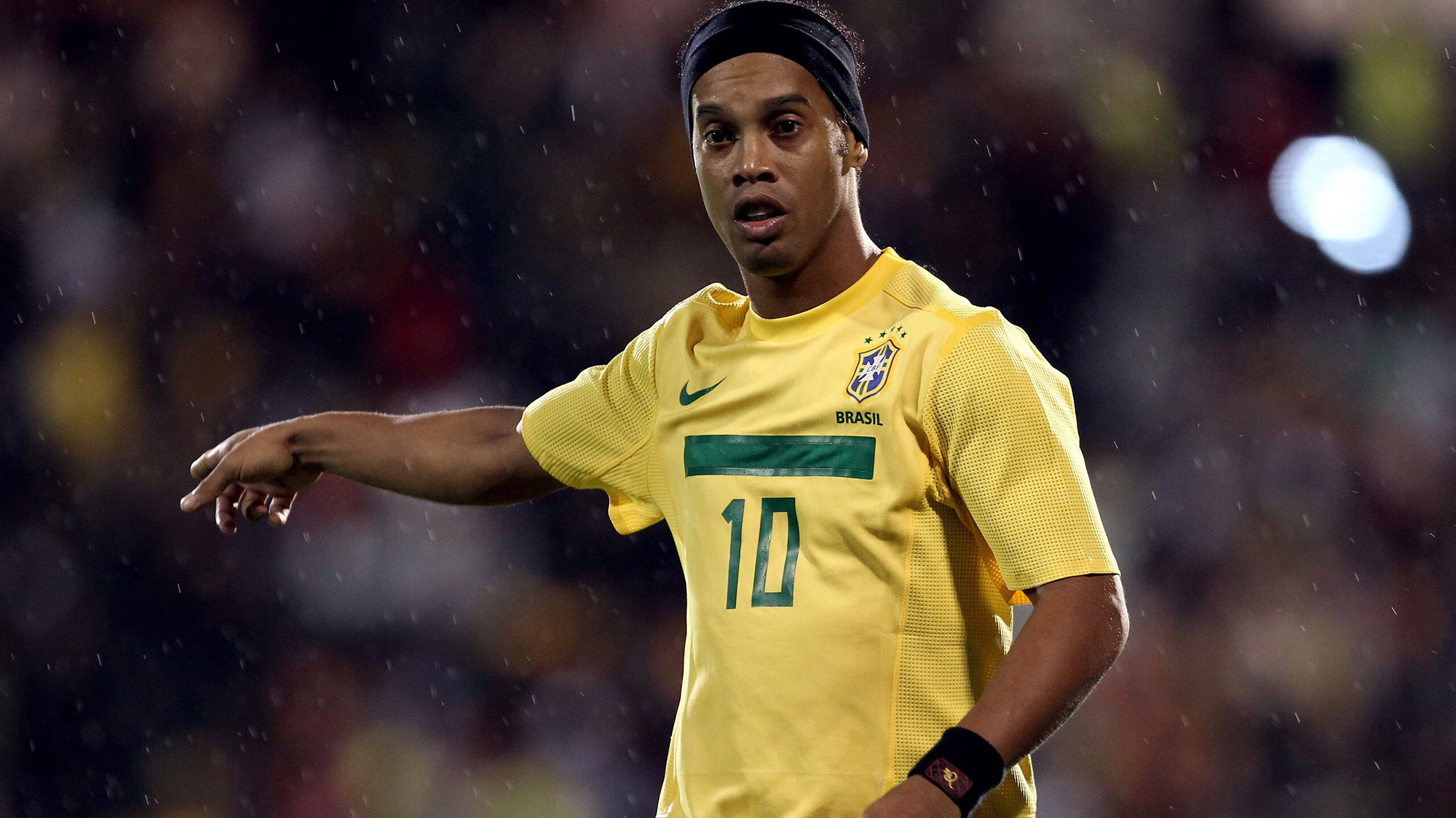 开云APP-2026世界杯G组强强对话，葡萄牙力克沙特，费利克斯闪耀全场，团队默契铸就胜利
